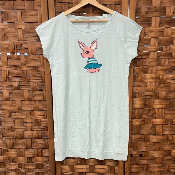 Mint Green Chemise with Bunny Design - Picture 1 of 3